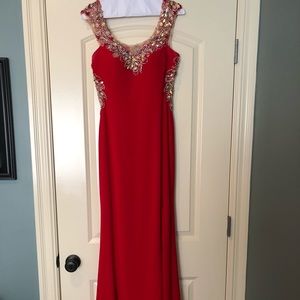 Tony Bowls Prom Dress